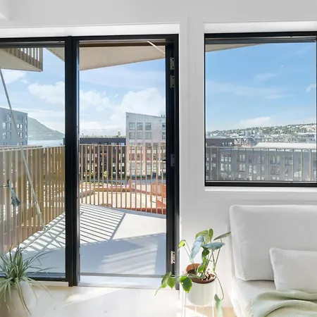 Vervet Skyline - Brand-new! Apartment