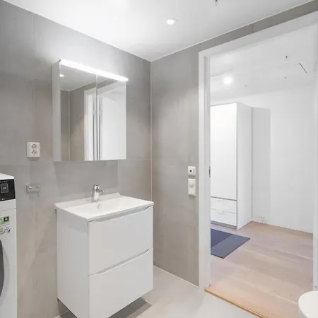 Vervet Skyline - Brand-new! Apartment